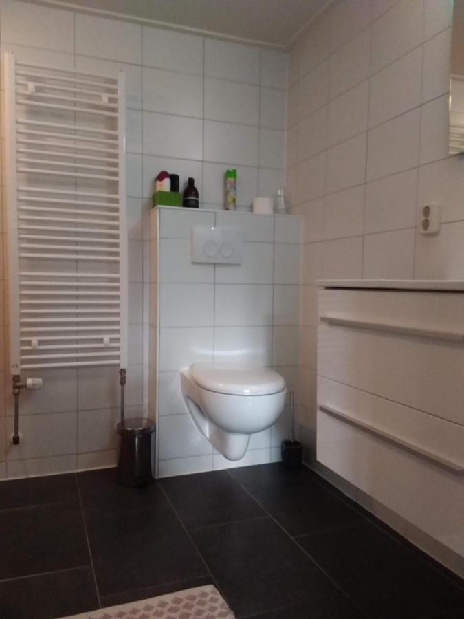 Herberg De Gekroonde Leeuw Arum Exteriör bild