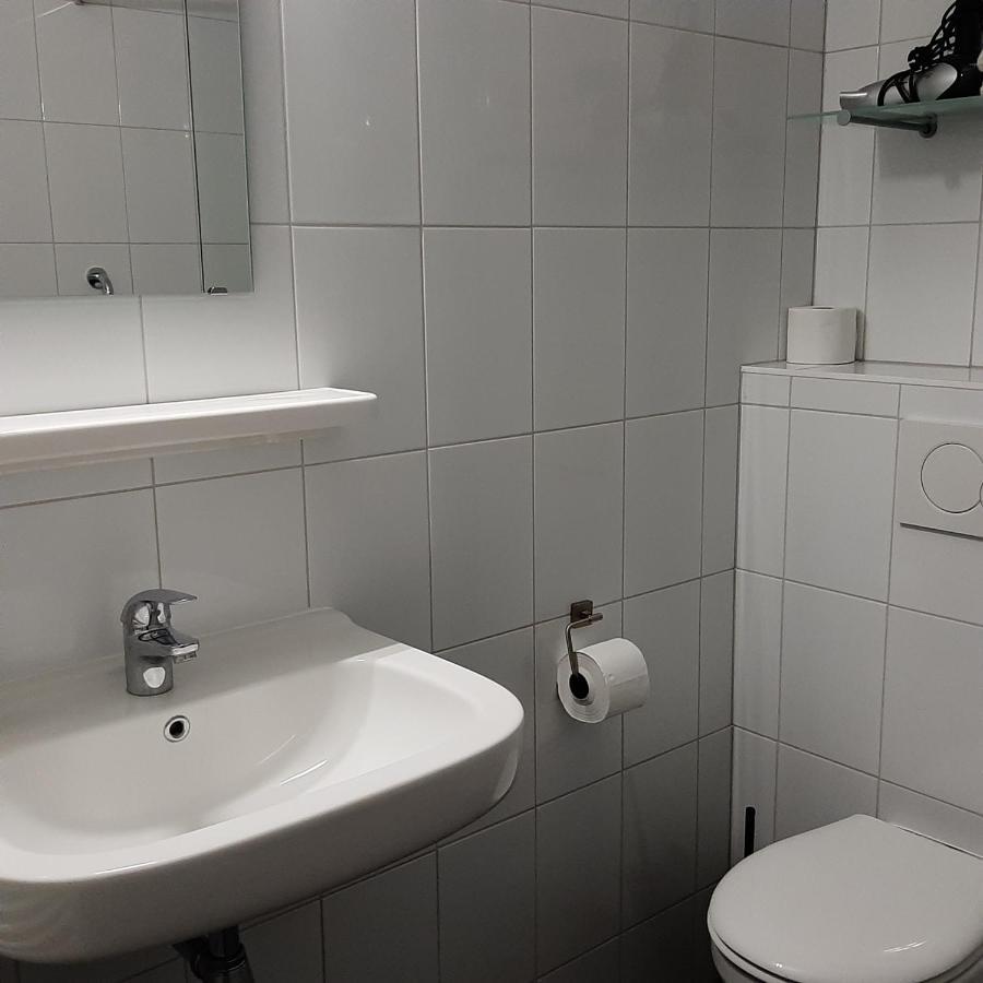 Herberg De Gekroonde Leeuw Arum Exteriör bild