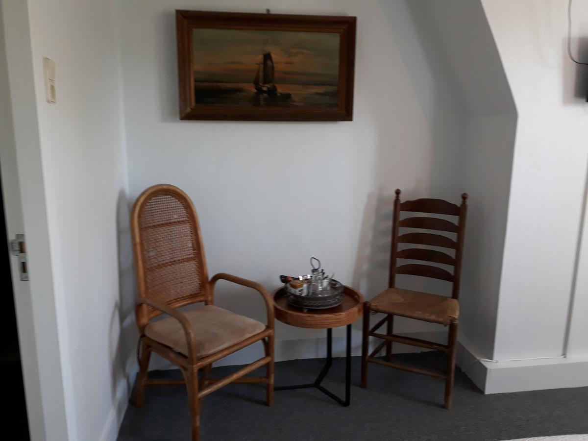 Herberg De Gekroonde Leeuw Arum Exteriör bild